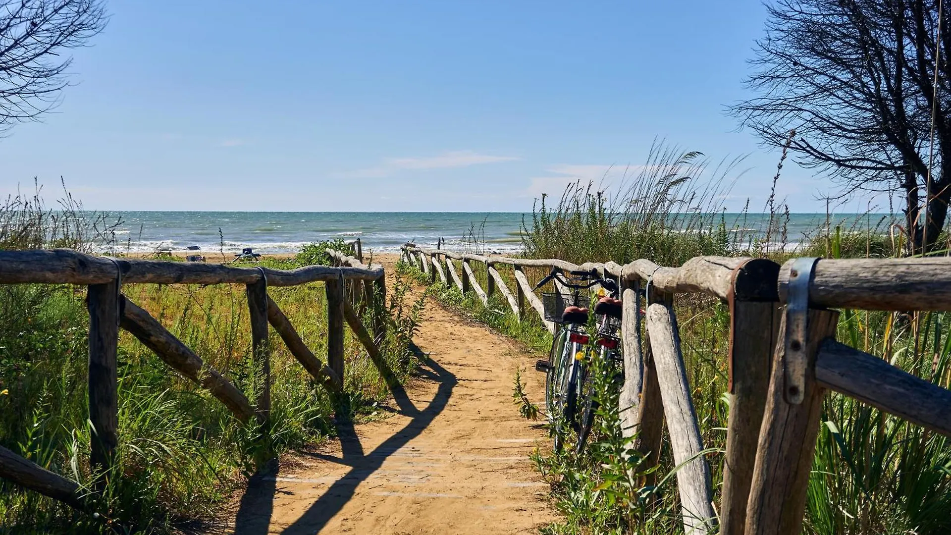 Family-Friendly Poolside Tranquility Apartment Bibione